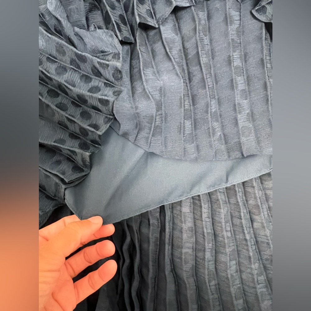 Max Studio Nwt Polka Dot Pleated Flutter Sleeve D… - image 8